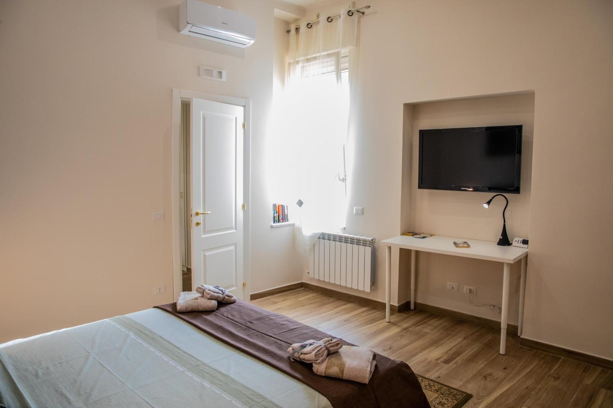 Bed and Breakfast Borgo Angioino Nápoles Exterior foto