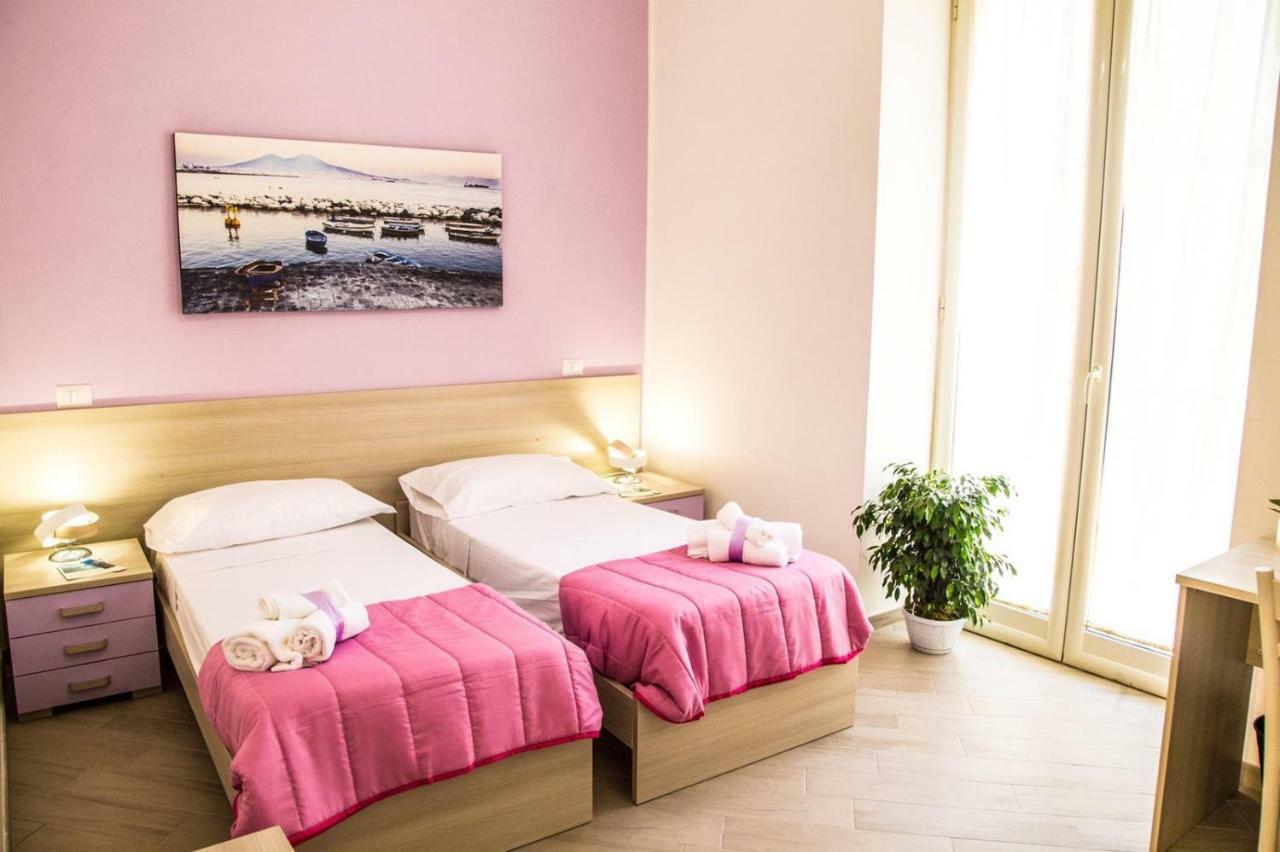 Bed and Breakfast Borgo Angioino Nápoles Exterior foto