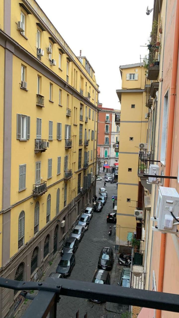 Bed and Breakfast Borgo Angioino Nápoles Exterior foto